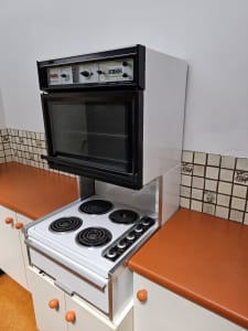 Everhot Monterey - classic oven and stovetop in great condition!