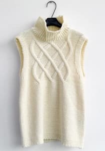 Knit pullover