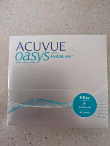 Acuvue Oasys 1 Day with HydraLuxe 90 Pack contact lenses 