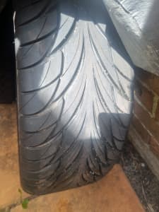 Commodore VE wheels and tyres x2 Brandnew 17275 40