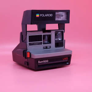 Polaroid Sun 600 LMS. Instant Camera. 6 Month Warranty 