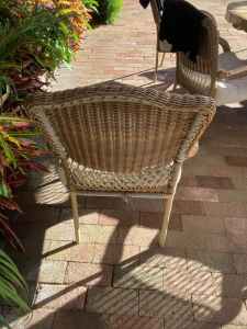 Outdoor dining chairs