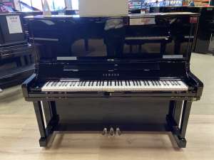 Yamaha YUS3 upright piano including 5 year warranty