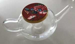 In Box Wedgwood Paeonia Blush Glass Teapot RRP $249 - FIXED PRICE