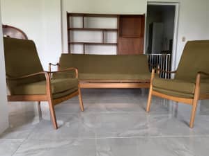 Mid Century Day Bed suite