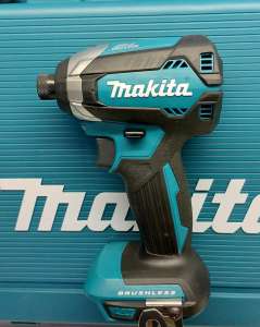 Makita 18v DTD153 IMPACT Brushless Tool only Brand new Genuine perfect