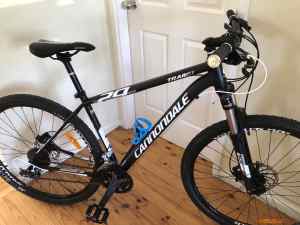 Mountain bike, Cannondale Trail 4 As new condition, large 29”
