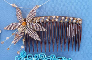 Handmade beaded hair comb single with swarovski crystals beads