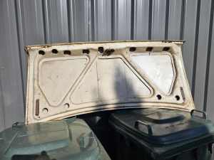 Datsun 1600 boot lid with catch