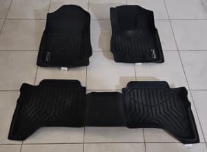 FORD RANGER PX3 FLOOR MATS MAXTRAC FRONT AND REAR