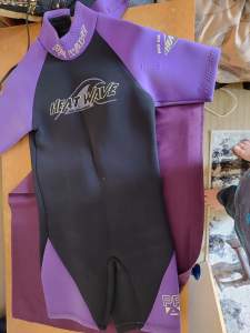 Wetsuit Girls Size 10