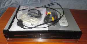 LG RG195 DVD Recorder VHS Recorder 6 head hifi with remote