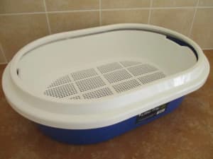 cat litter box with sieve