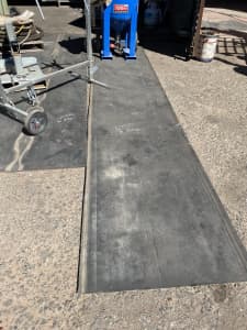 Conveyer belt rubber in strips 3.8m to 5m long 800mm to 970 wide