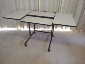 Computer table - 700 L x 700 W - folds - extends to 1100 L or 1400