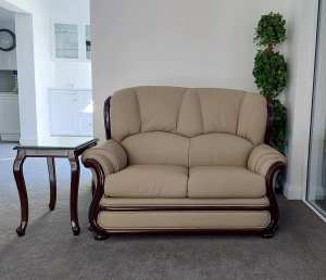 2 Seater Leather lounge chair Near new