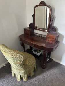 Antique Victorian Style Dressing Table
