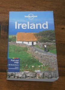 Lonely Planet Ireland Travel Guide Book - $30