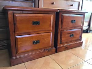 Good quality solid wood bedside table with 2 drawers with metal runner