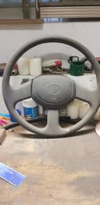 96 toyota hilux / surf / 4runner steering wheel 