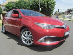 2016 Toyota Corolla ZRE182R MY15 Ascent Sport Red 7 Speed CVT Auto Sequential Hatchback