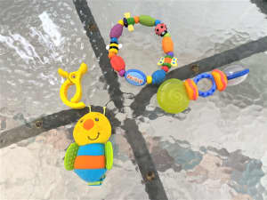 Baby Toys Teether Teethiing Ring Rattle Bobile or Toy Clip & Soft Bee