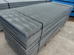 mesh grid flooring