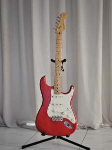 2004 Fender USA Stratocaster. Fralin pups plus upgrades. 