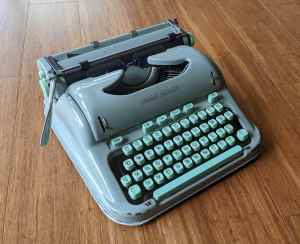 SOLD Retro Vintage Seafoam Green Hermes 3000 Manual Typewriter W Case