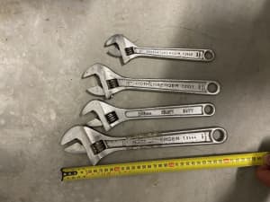 Shifters / wrenches