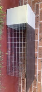 Pet cage/enclosure
