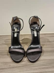 Tony Bianco heel (Dark Grey metallic finish - Size AU 8)