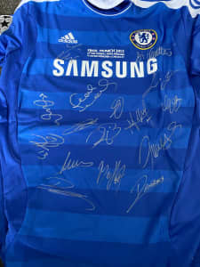 Signed Champions League Final Chelsea Kit 2012