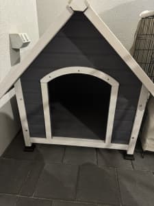 Dog kennel - medium size