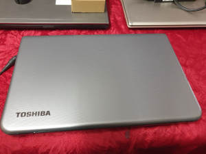 Toshiba Satellite Pro L50-A Laptop