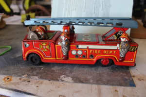 Vintage tin fire engine