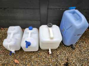 4 Plastic Water Containers with taps. The Lot! Camping 4WD 4x4.