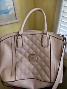 Guess hand bag pink color, Bags, Gumtree Australia Frankston Area -  Seaford