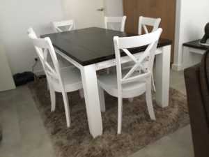 7 piece dinning room suite as new