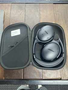 Bose Quiet comfort 45 headphones