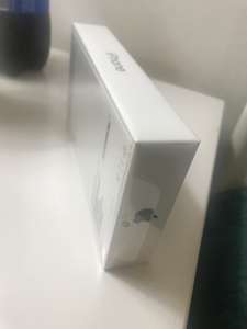 iphone12 in box