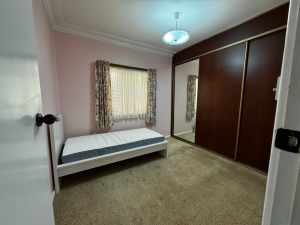 Fully Furnished share house in a convenient location