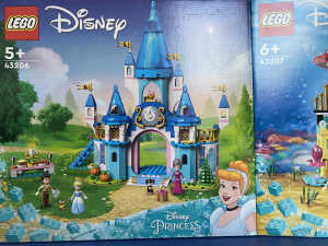 Lego Disney princess sets Cindarella little mermaid raya frozen