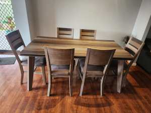 6 seater dining table & chairs