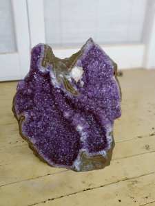 amethyst crystal 26kg from uraguy
