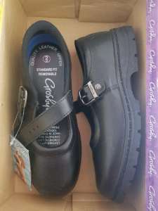 Grosby girls school shoes brand new in box PPU