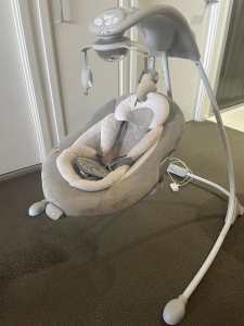 Baby Swing - Ingenuity