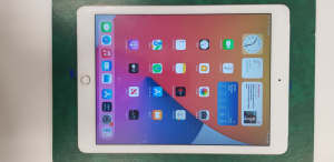 IPad Air 2 Gold/white, Wifi and Cellular 16GB, Used, Excellent