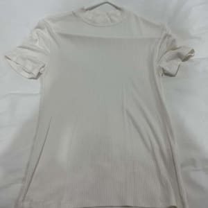 White T-shirt - size xxs