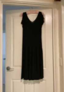 LADIES LITTLE BLACK DRESS SIZE 8 - 10